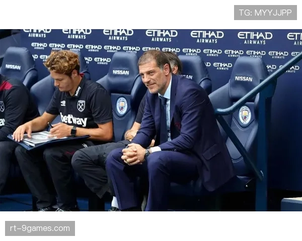 更衣室通讯：失利后国际米兰更衣室内的沉默与主教练的讲话